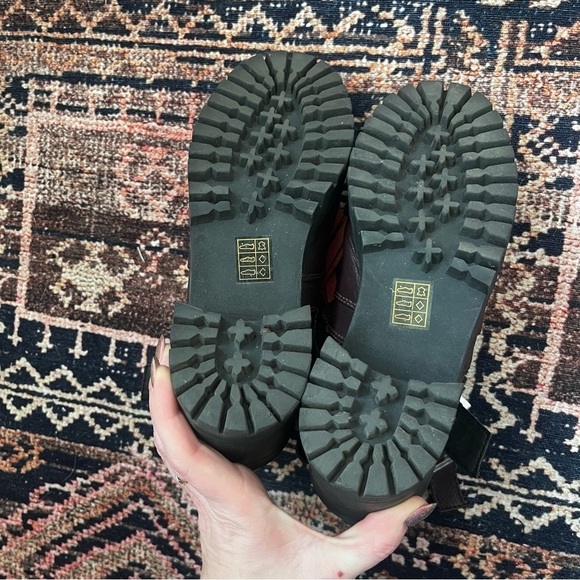 Steve Madden Tullia Burgundy Fringed Cut Out Heeled Ankle Boots 7 - Picture 8 of 9